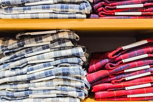 what is woven fabric