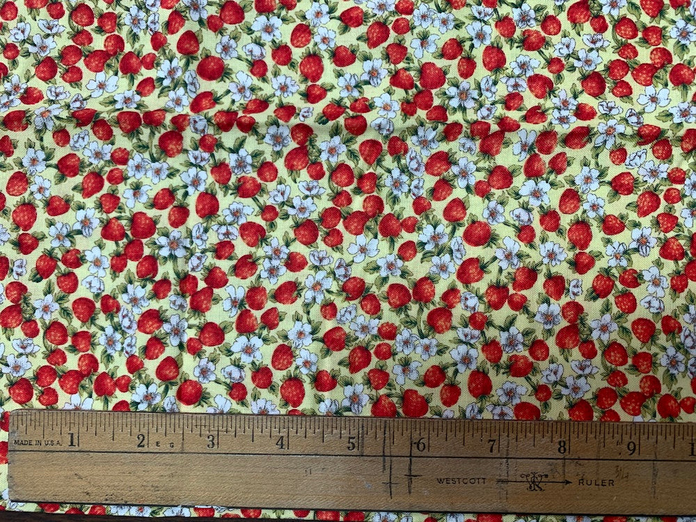 Strawberries Yellow Cotton Fabric, 1 Yard Precut