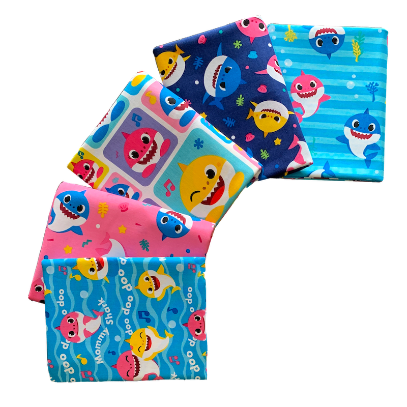 Baby Shark 5-piece Cotton Fabric Fat Quarter Bundle