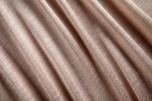 Difference between natural and synthetic fibers polyester